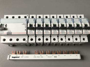 Legrand ***SET*** FI: 1x 411765 + 8x LS-C16A-1polig 403434 + 1x 004980 Sammelschiene